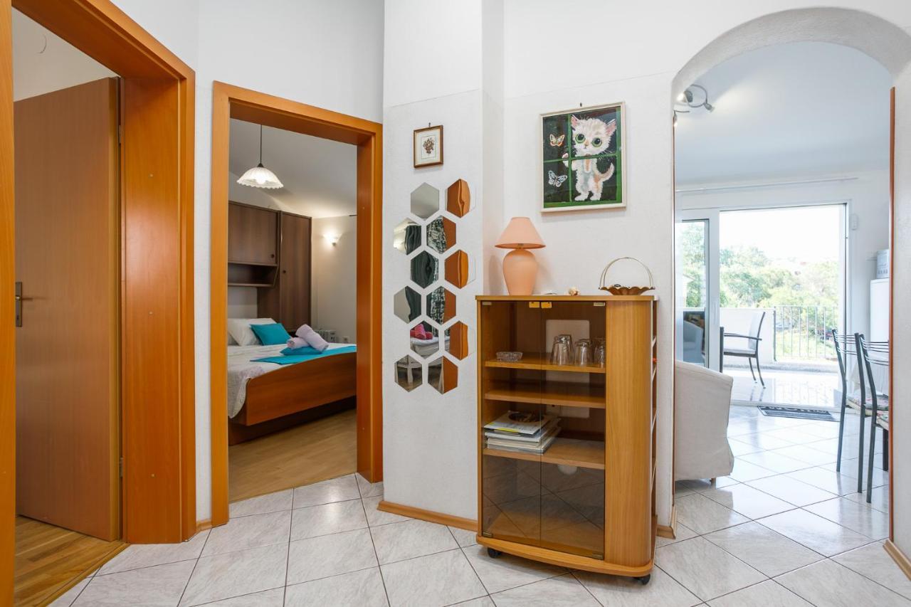 Apartment Rukavina นยีวีเซ ภายนอก รูปภาพ